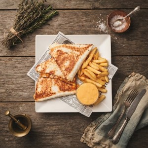 Quesadilla con Pollo