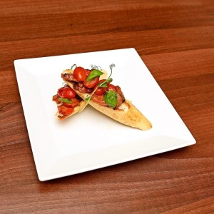 Bruschetta pomodoro al pesto