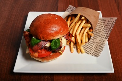 Berenica Leccato Burger